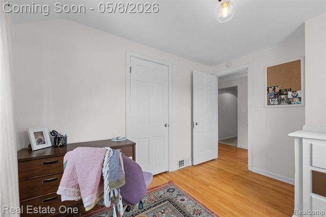 717 N Elizabeth Street, Dearborn, MI 48128
