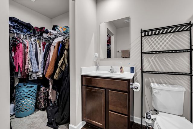 1518 Smoketree Rd, Antioch, TN 37013