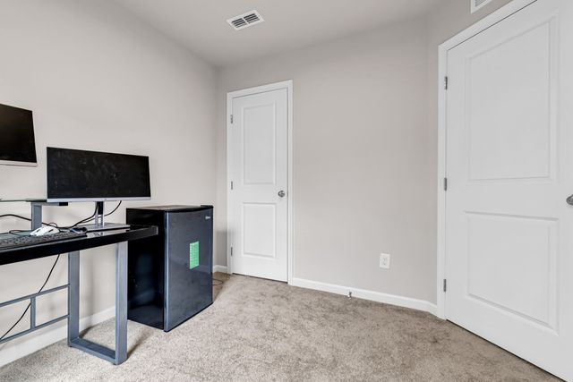 1518 Smoketree Rd, Antioch, TN 37013