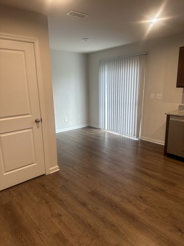 1518 Smoketree Rd, Antioch, TN 37013