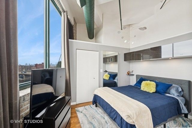 2222 W Diversey Avenue 407, Chicago, IL 60647