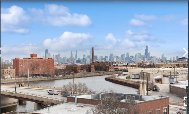 2222 W Diversey Avenue 407, Chicago, IL 60647