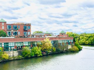 2222 W Diversey Avenue 407, Chicago, IL 60647