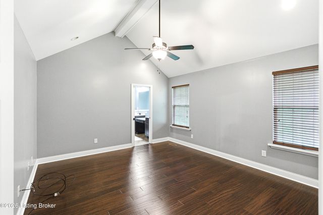 304 Hidden Falls Dr, Mt Washington, KY 40047