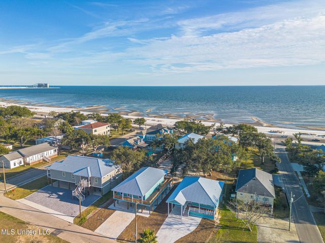 1005 Finley Street, Long Beach, MS 39560