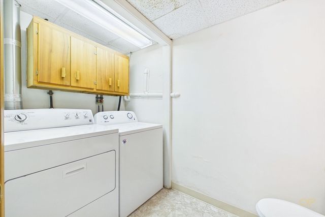 5 Barlow Ln, Mattapoisett, MA 02739