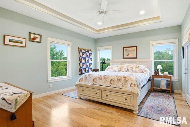 501 PRAIRIE MEADOWS Drive, Blue Grass, IA 52726