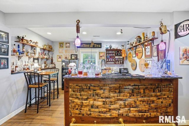 501 PRAIRIE MEADOWS Drive, Blue Grass, IA 52726