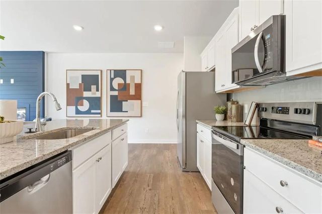 2935 Crystal Springs Point 158, Gainesville, GA 30507