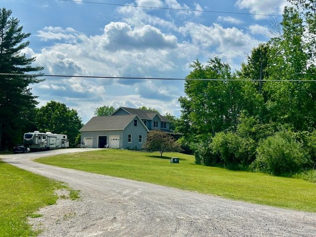 5181 N Stark Road, Hope, MI 48628