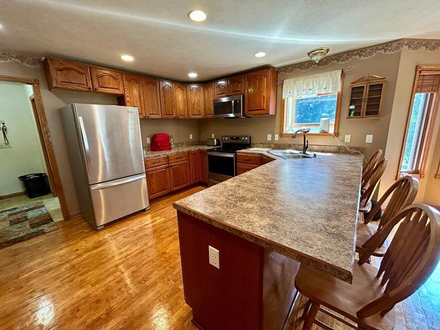 5181 N Stark Road, Hope, MI 48628