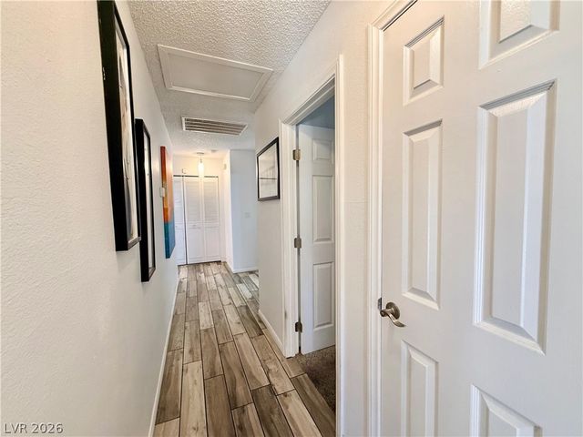 6408 Deadwood Road, Las Vegas, NV 89108
