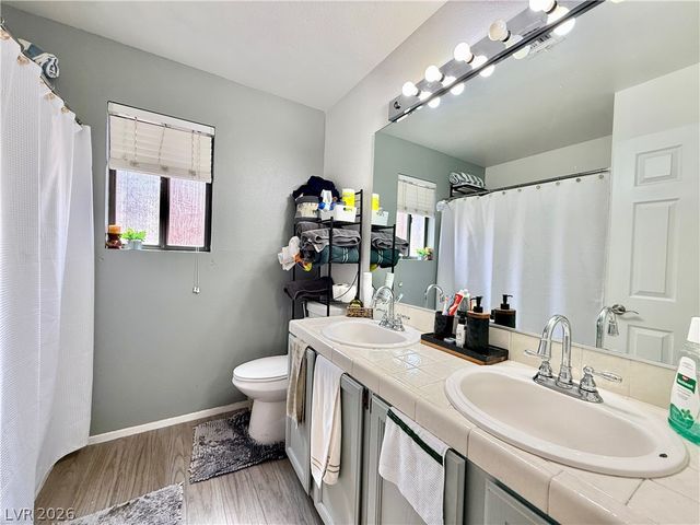 6408 Deadwood Road, Las Vegas, NV 89108