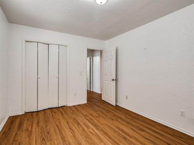 1201 NE 6th Street, Moore, OK 73160