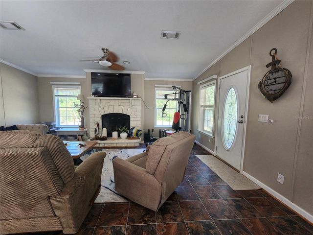 7910 NW 141ST STREET, Trenton, FL 32693