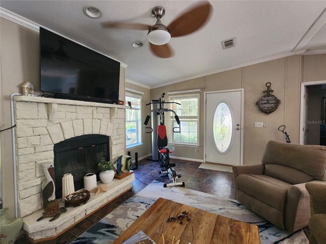 7910 NW 141ST STREET, Trenton, FL 32693