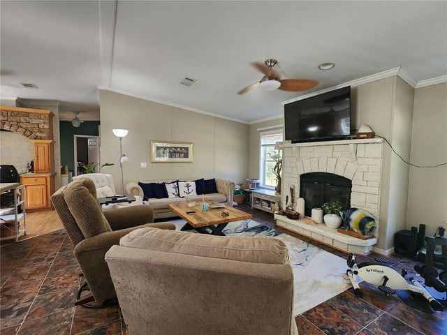 7910 NW 141ST STREET, Trenton, FL 32693