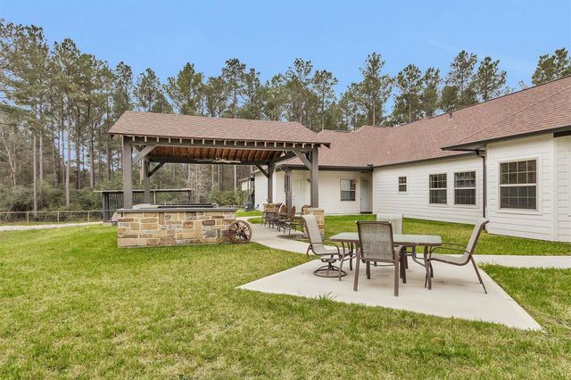 264 Grey Feather Road, Huntsville, TX 77340