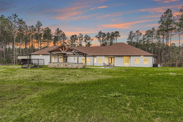 264 Grey Feather Road, Huntsville, TX 77340