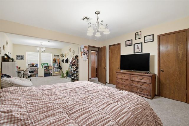 22 Tawana Drive, Shawnee, OK 74804