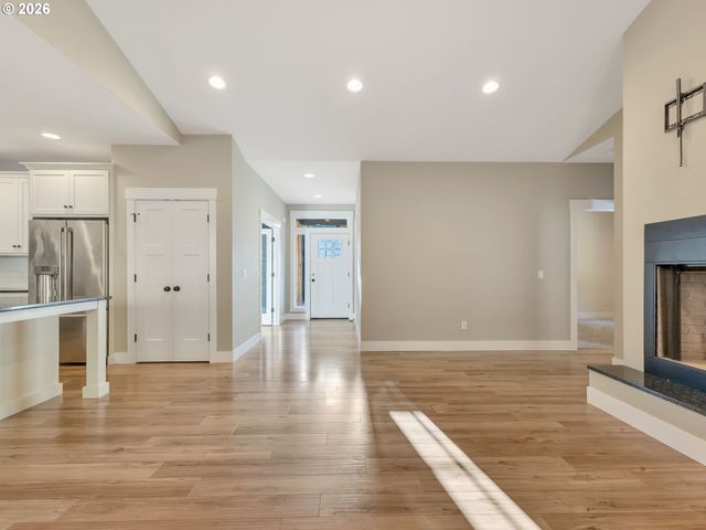 37027 DANNER RIDGE Ln, Astoria, OR 97103