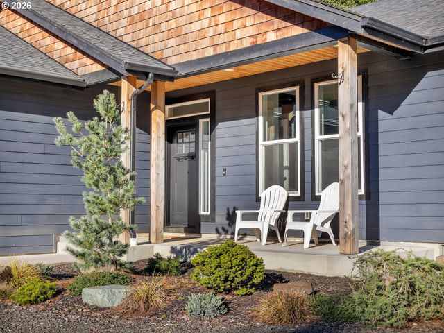 37027 DANNER RIDGE Ln, Astoria, OR 97103