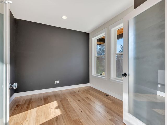 37027 DANNER RIDGE Ln, Astoria, OR 97103