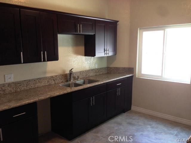 1519 W 29th, Los Angeles, CA 90007