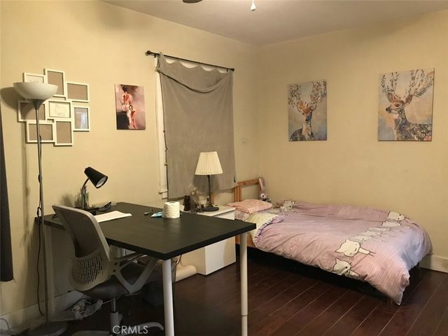 1519 W 29th, Los Angeles, CA 90007