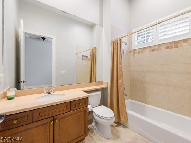 29120 Brendisi WAY 3102, Naples, FL 34110