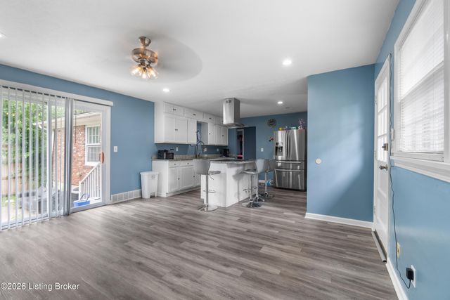 5412 Dannyboy Ln, Louisville, KY 40214