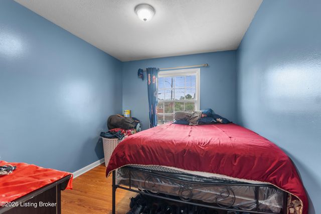 5412 Dannyboy Ln, Louisville, KY 40214