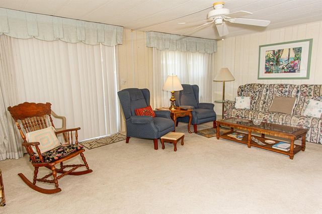 26 HAMILTON LANE, Palm Harbor, FL 34684