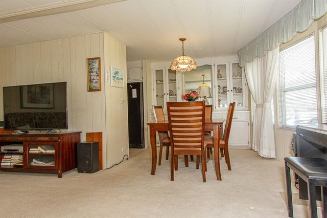 26 HAMILTON LANE, Palm Harbor, FL 34684