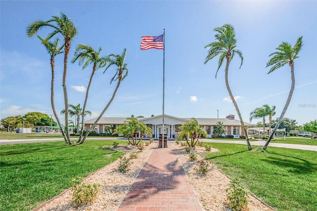 26 HAMILTON LANE, Palm Harbor, FL 34684