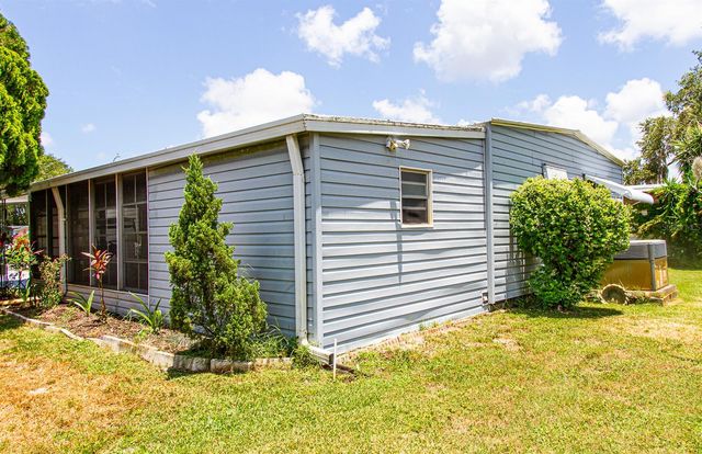 26 HAMILTON LANE, Palm Harbor, FL 34684