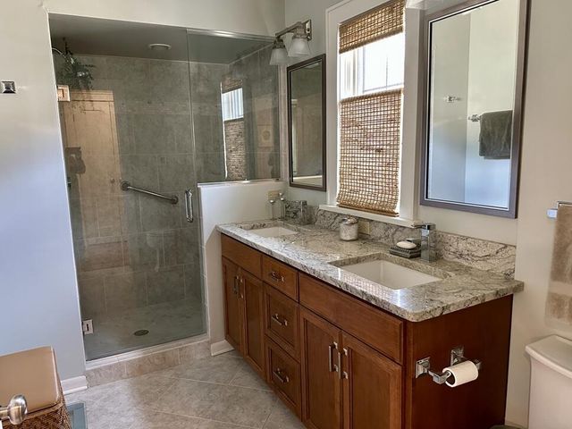 4920 N Newhall STREET, Whitefish Bay, WI 53217