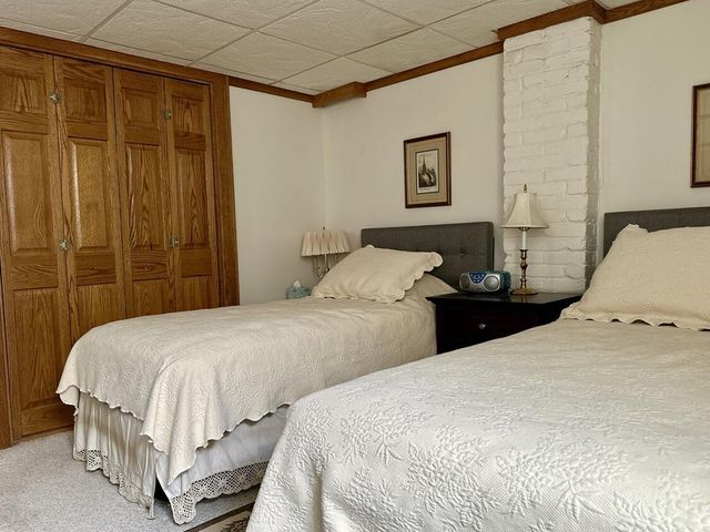 4920 N Newhall STREET, Whitefish Bay, WI 53217