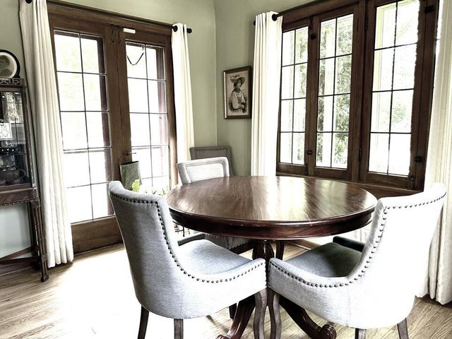 4920 N Newhall STREET, Whitefish Bay, WI 53217