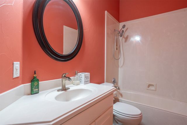 728 Lake View Drive, Crowley, TX 76036