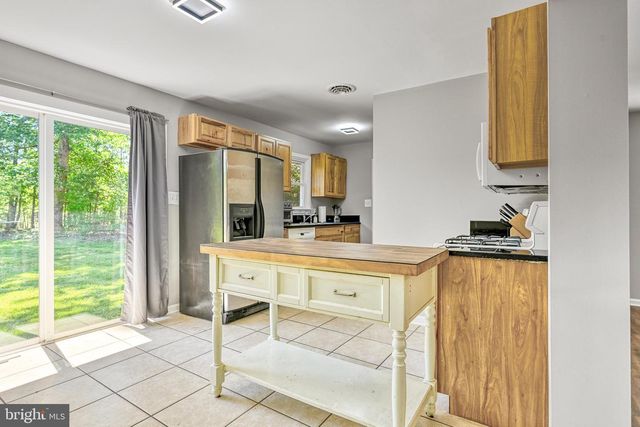 1062 PENDLETON RD, Mineral, VA 23117