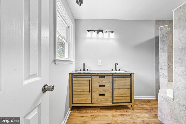 1062 PENDLETON RD, Mineral, VA 23117