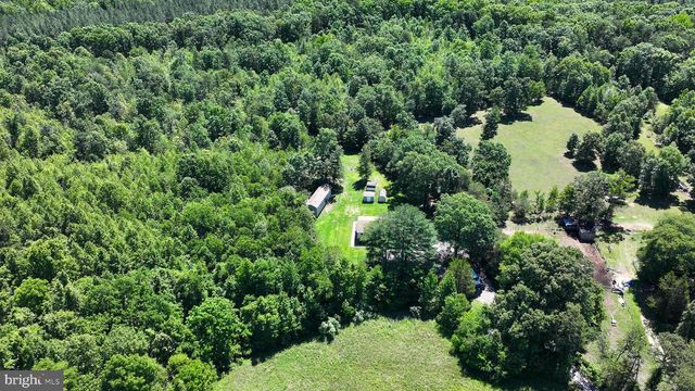 1062 PENDLETON RD, Mineral, VA 23117
