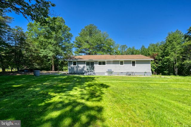 1062 PENDLETON RD, Mineral, VA 23117