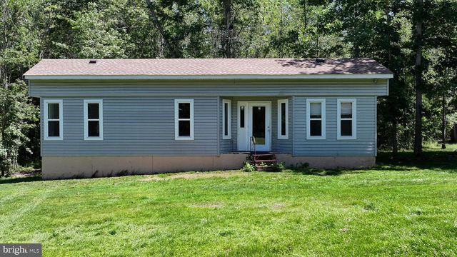 1062 PENDLETON RD, Mineral, VA 23117