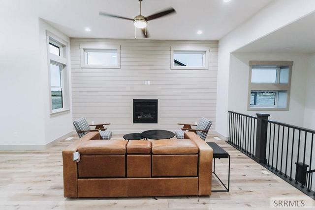 3419 Greenwillow Lane, Ammon, ID 83401