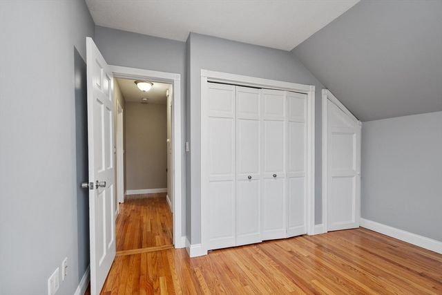 5 Rockingham St, Lynn, MA 01902