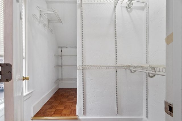 5 Rockingham St, Lynn, MA 01902