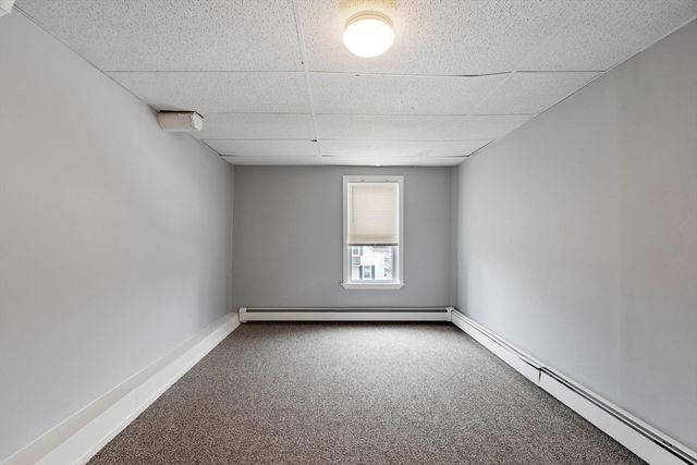 5 Rockingham St, Lynn, MA 01902