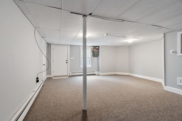 5 Rockingham St, Lynn, MA 01902